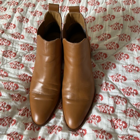 Everlane "The Heel" Cognac Pointy Toe Chelsea Boots 7 1/2 - Picture 4 of 5